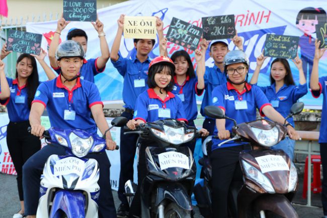 Tiếp sức mùa thi