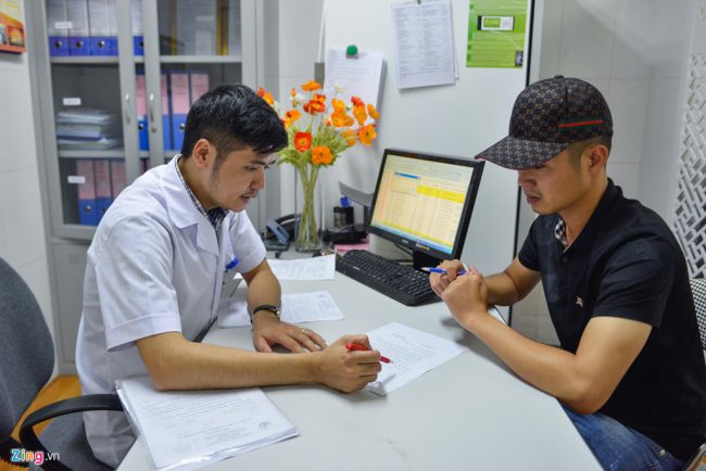 Sau gần một năm đi vào hoạt động, Ngân hàng mô - Bệnh viện Hữu nghị Việt Đức là nơi bảo quản hơn 2.000 mô. Theo kỹ thuật viên trưởng Nguyễn Văn Chỉnh, đây là ngân hàng mô đầu tiên và duy nhất của Việt Nam ngân hàng mô duy nhất được thành lập theo quy định của pháp luật. Sự ra đời của ngân hàng đặc biệt này đã được bình chọn là 1 trong 10 sự kiện nổi bật nhất của Việt Nam trong năm 2018.