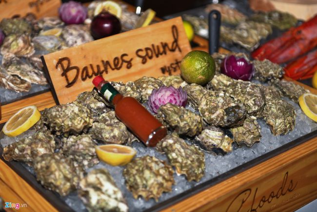 Sự kiện “Tinh Hoa Ẩm Thực Canada” tại TP HCM là một phần trong chuỗi các hoạt động của Tổng lãnh sự quán nhằm thúc đẩy ngành thực phẩm và hải sản Canada đến thị trường Việt Nam trong tháng 11.