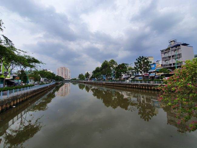 Kênh Nhiêu Lộc ngày nay đã đẹp và xanh hơn  Ảnh: Độc Lập