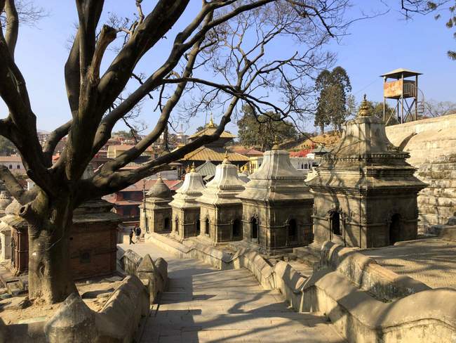 Đền Thiên - Nepal Một góc của đền thiêng Pashupatinath.