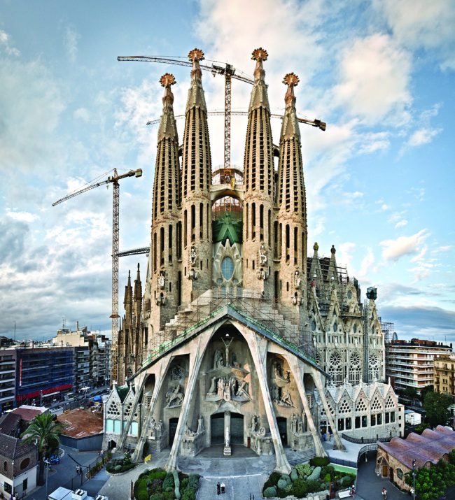 Vương cung thánh đường Sagrada Família - Nguồn: Bernard Gagnon