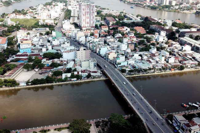 Dọc theo hành lang sông rạch ở TP.HCM cần hình thành nhiều hệ thống cây xanh không gian mở