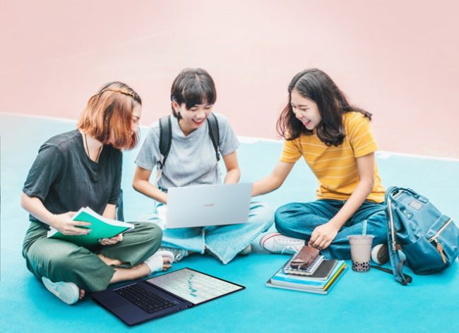 Acer Swift 7 có thiết kế sang trọng, phù hợp với các bạn trẻ năng động.