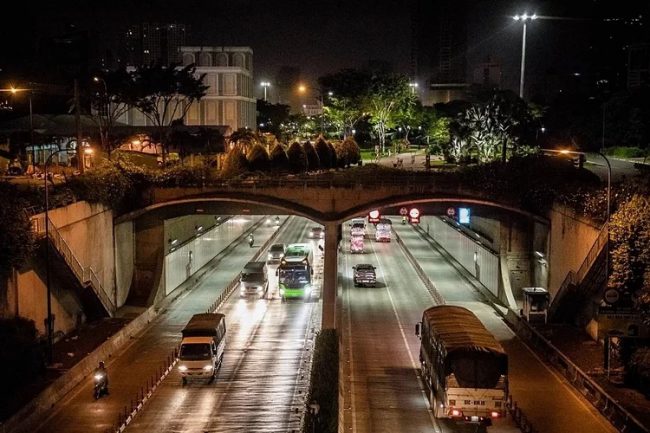 Hầm Thủ Thiêm nối quận 1 và 2. Ảnh: Thành Nguyễn.