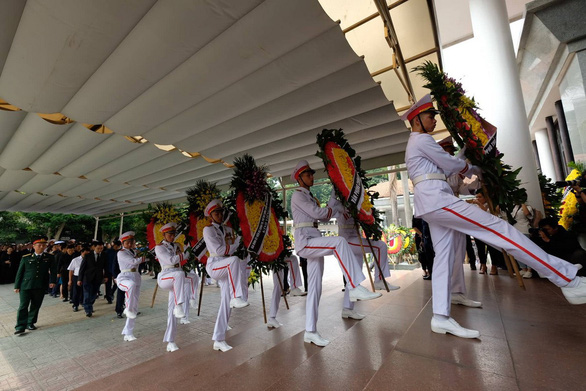 Lễ viếng bắt đầu từ 12h05 trưa 21-10