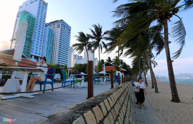 Sau 10 năm có chủ trương, khu resort Ana Madara vẫn đang đón khách và trở thành "vết sẹo" bên bờ biển Nha Trang xinh đẹp.