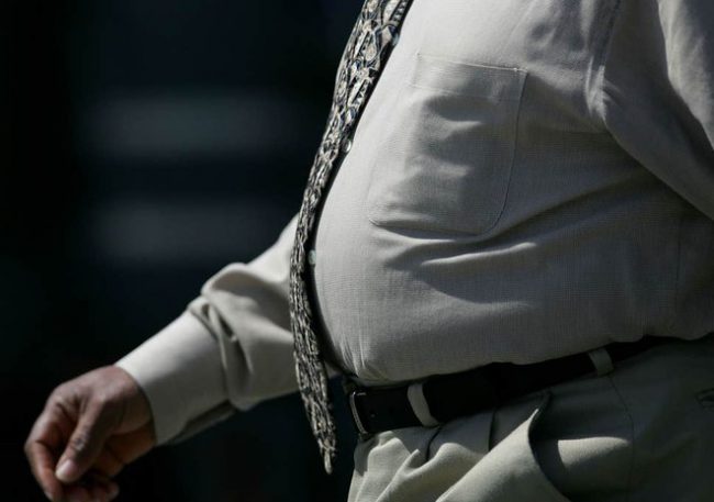 Người bị mỡ máu cao thường có nguy cơ mắc gan nhiễm mỡ. Ảnh: The Independent.