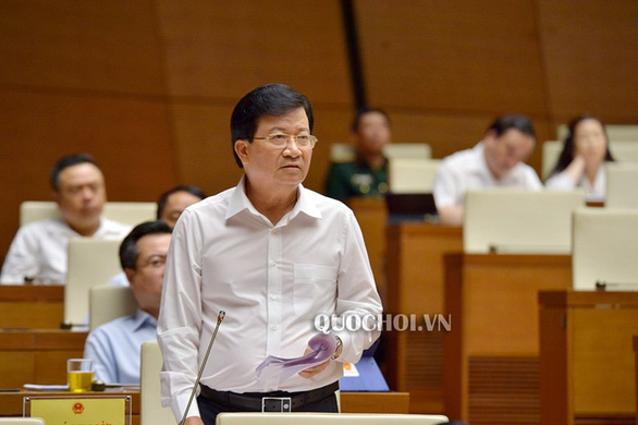 Phó thủ tướng Trịnh Đình Dũng cho rằng nguy cơ thiếu điện đang hiện hữu nếu không có giải pháp hữu hiệu - Ảnh: Quochoi.vn