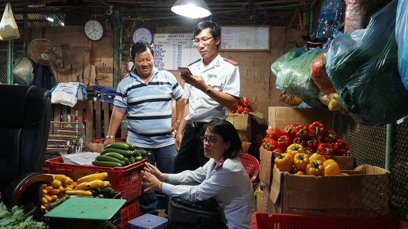 Chợ đầu mối nông sản Thủ Đức - chợ nông sản lớn nhất TP.HCM cam kết đủ hàng phục vụ tết với giá không nhiều biến động