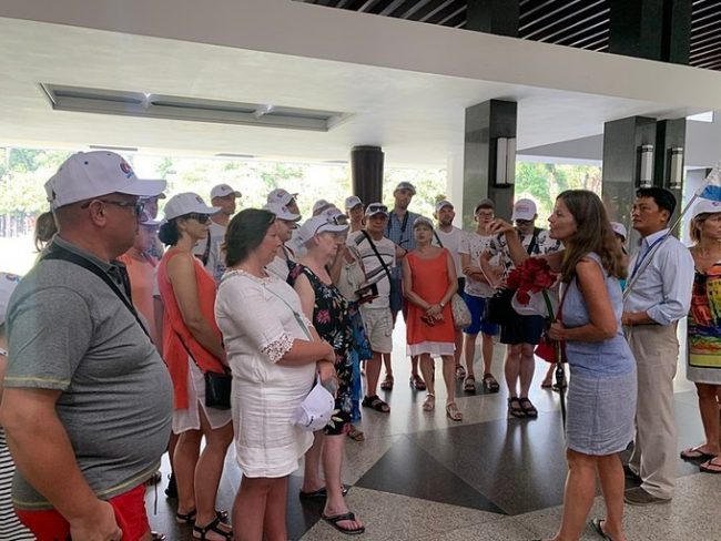 du-lich-thoi-giam-gia