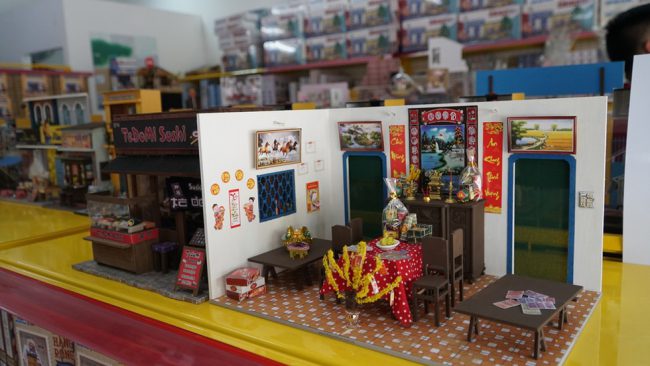 mo-hinh-sai-gon-thu-nho-sieu-dang-yeu-cua-anh-giao-hang