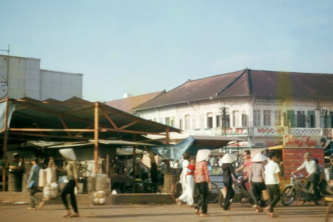 anh-hiem-ve-cho-ba-chieu