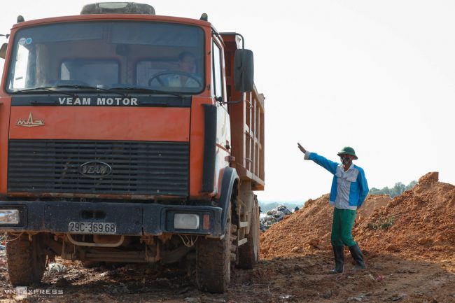 bai-rac-lon-nha-ha-noi-qua-tai