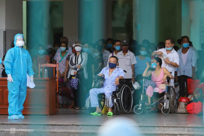 da-nang-cach-ly-xa-hoi-mot-trieu-dan