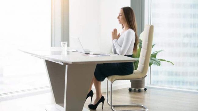 khi-ban-roi-xa-mang-xa-hoi