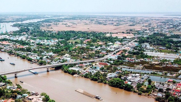 tu-sai-gon-ve-ca-mau-bang-duong-bien