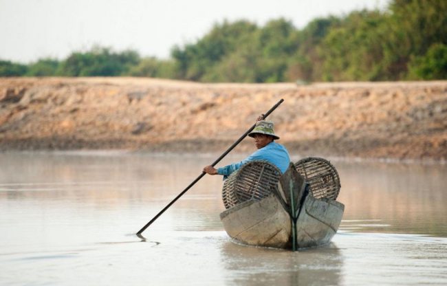song-mekong-nguy-kich