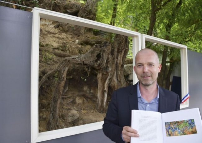 noi-van-gogh-ve-tac-pham-cuoi-doi