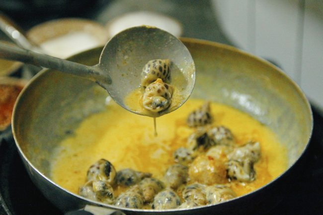 thuong-thuc-huong-vi-oc-3-mien