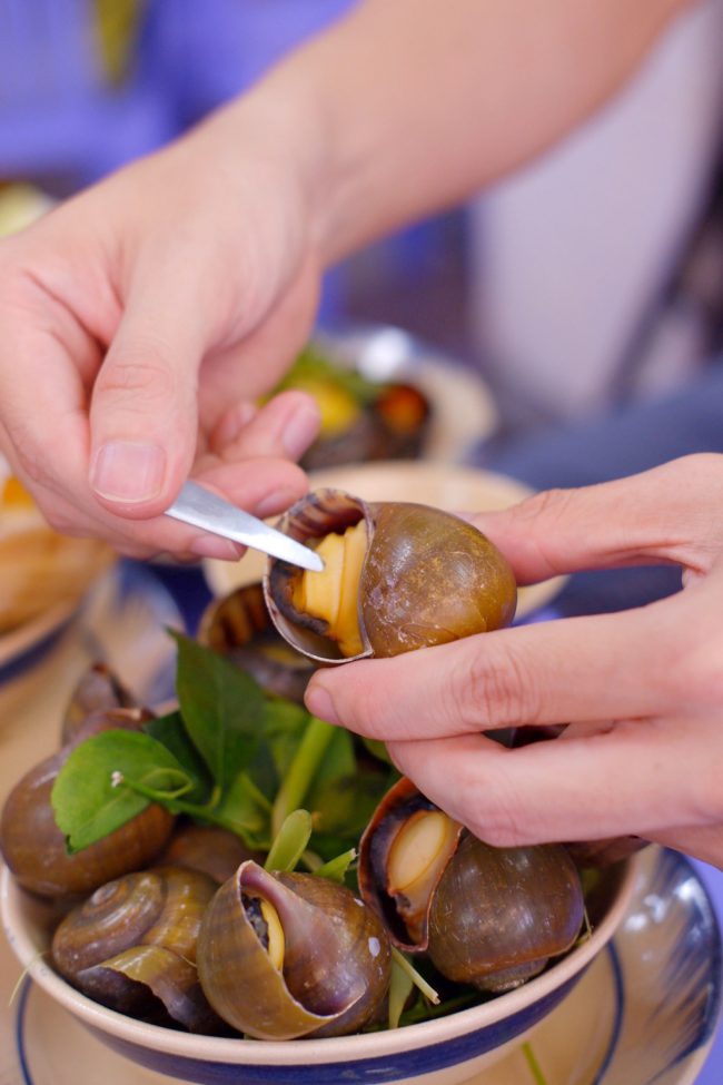 thuong-thuc-huong-vi-oc-3-mien