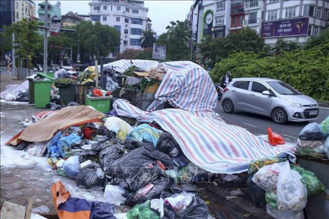 ha-noi-ngop-tho-vi-rac-thai