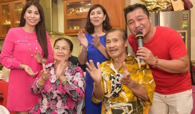 NSND-ly-huynh-qua-doi