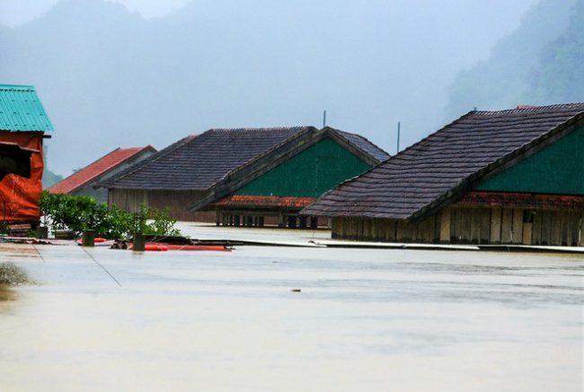 sau-2-tuan-mua-lu-mien-trung