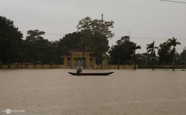 nghe-an-so-tan-hang-nghin-nguoi-dan