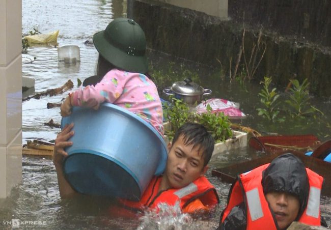 nghe-an-so-tan-hang-nghin-nguoi-dan