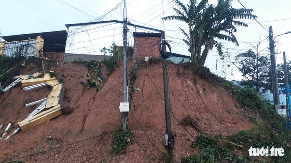 sat-lo-dat-o-quang-nam