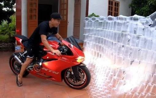 nguoi-xem-ngay-cang-de-dai