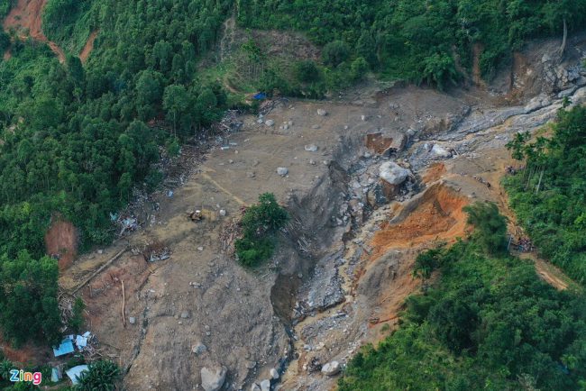 bao-so-9-gay-thiet-hai-lon