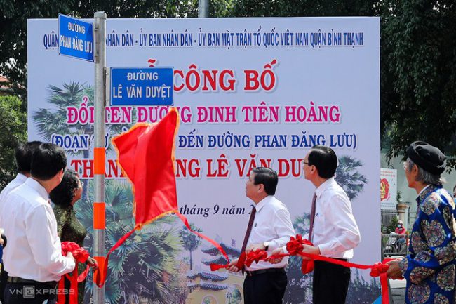 de-xuat-dat-ten-duong-o-tp.hcm