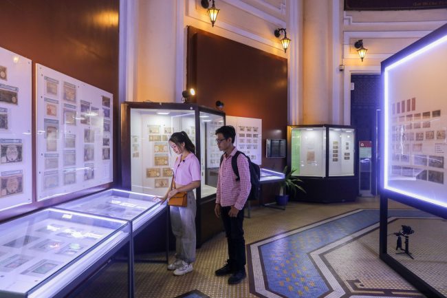 trien-lam-tien-giay-viet-nam