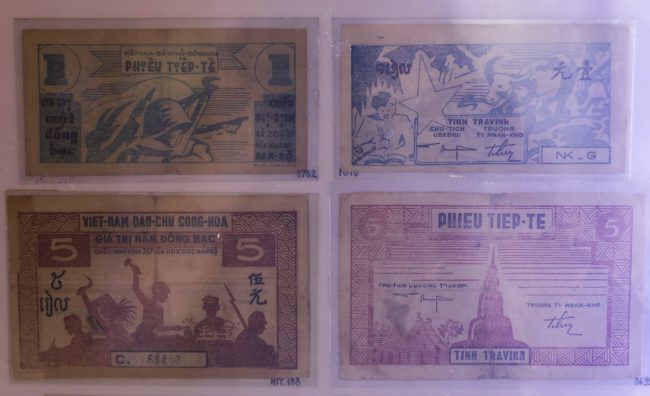 trien-lam-tien-giay-viet-nam