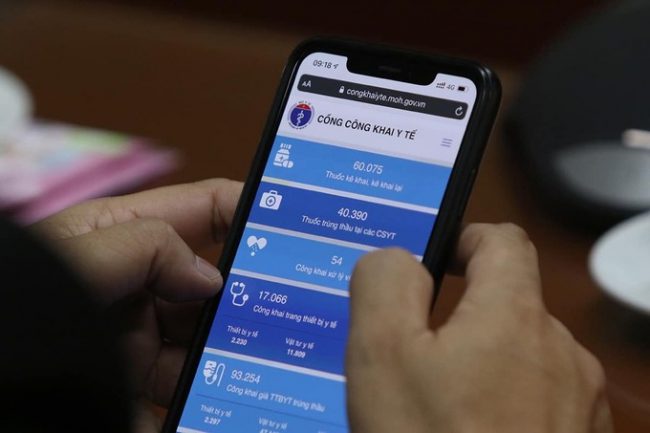 cong-cong-khai-y-te-khai-truong