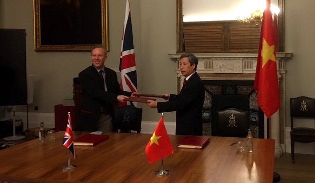 ukvfta-co-hieu-luc-tu-ngay-mai-311