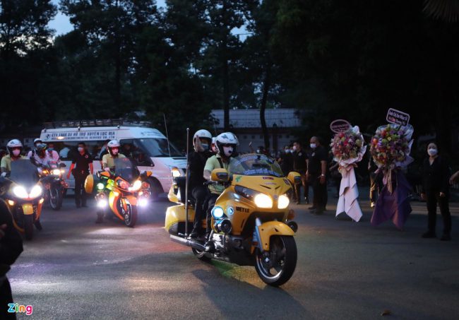 linh-cuu-nghe-si-chi-tai-duoc-dua-ra-san-bay-ve-my