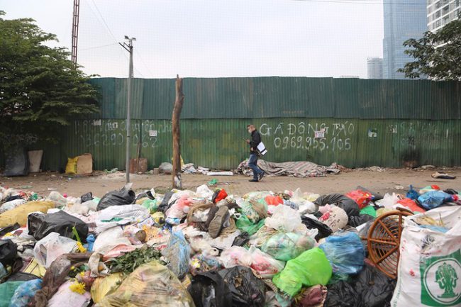 rac-un-u-tren-nhieu-tuyen-pho-o-ha-noi