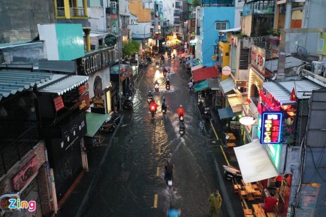 trieu-cuong-vuot-bao-dong