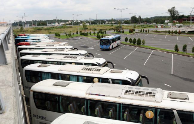 ben-xe-mien-dong-moi-vang-khach