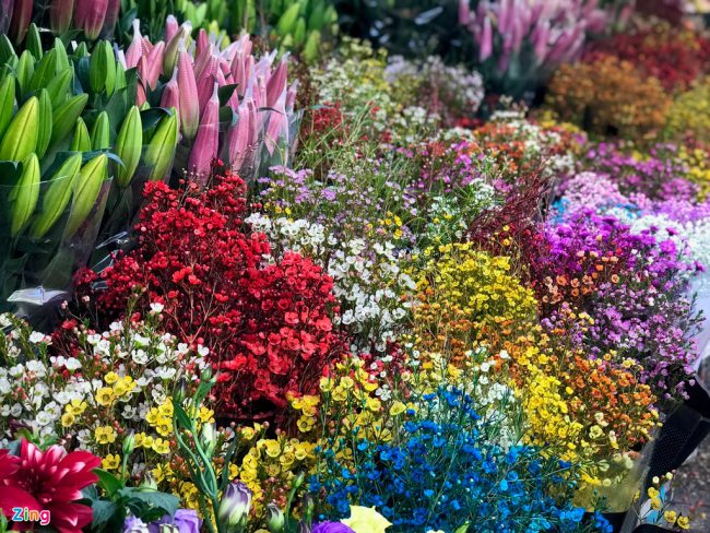 hoa-tuoi-trung-quoc-lan-at-hoa-viet-dip-can-tet