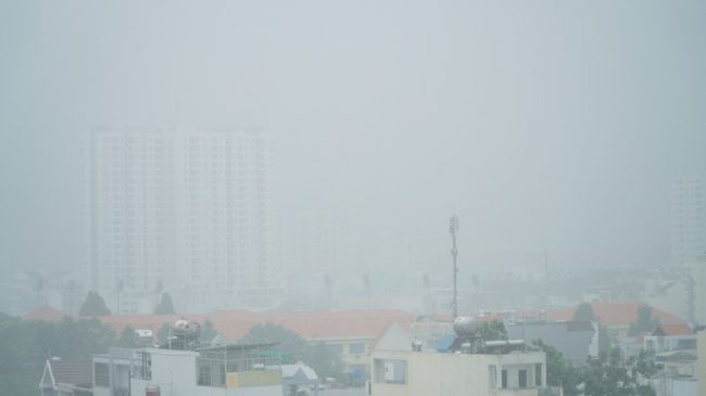 tp-hcm-lanh-nhung-don-chuoi-ngay-tia-cuc-tim-dat-cuc-dai