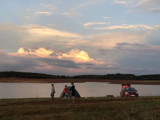 ta-dai-ta-tim-noi-vang-ve