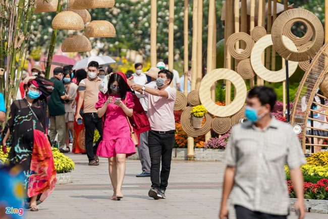 doi-nang-du-xuan-ngay-cuoi-nam-tai-tphcm