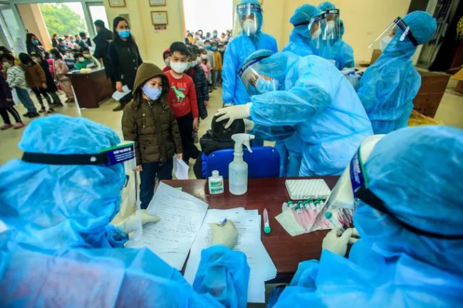 de-nghi-bat-buoc-khai-bao-y-te-toan-dan