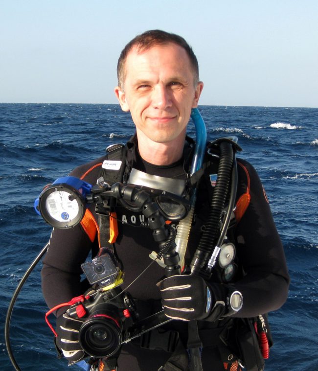 Ran-san-ho-vinh-Nha-Trang