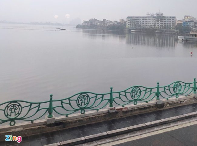 nuoc-ho-tay-chuyen-mau-xanh-reu