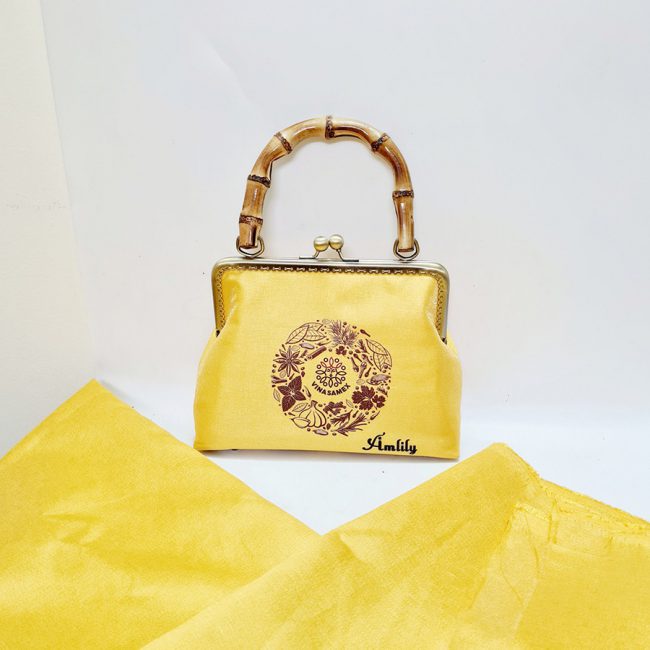 tai-sinh-quan-ao-cu-thanh-tui-xach